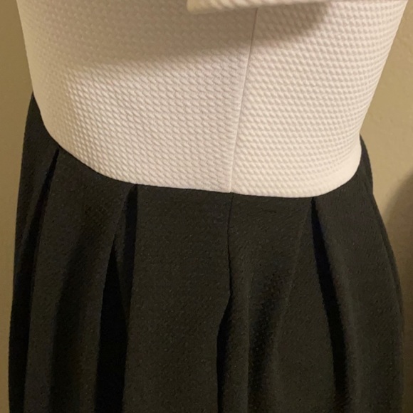 Lularoe Amelia Black And white color block dress NWT 3XL - Picture 4 of 10